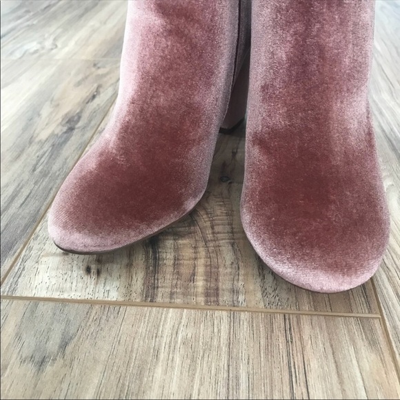 Steve Madden Ankle Booties | Velvet | Pink/Mauve | - Picture 5 of 6